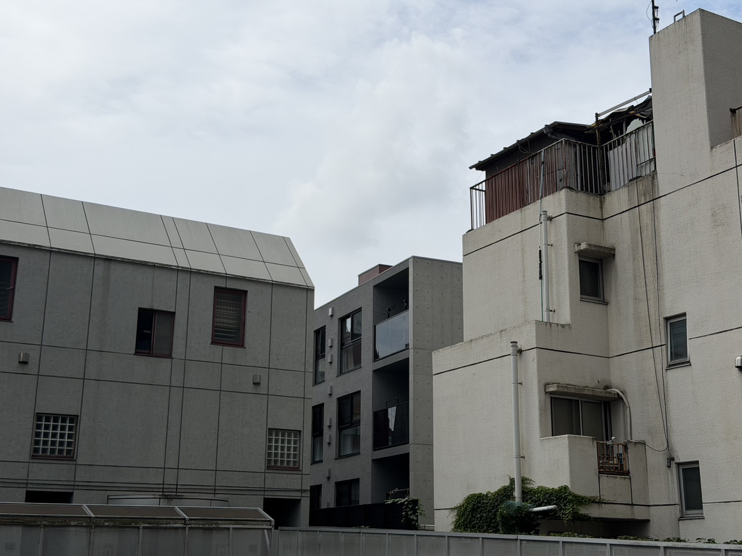 港区